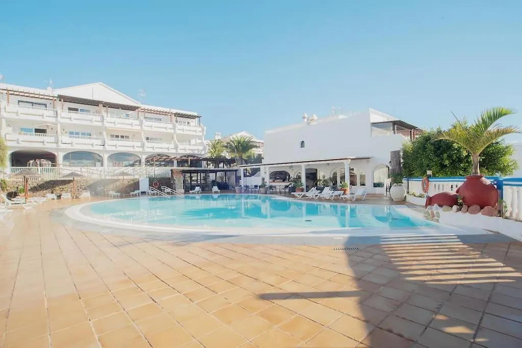 Zen Ocean - Pool View Apartment Costa Teguise 0*,  Spain