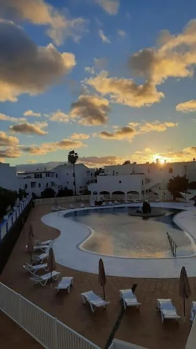 Zen Ocean - Pool View Apartment Costa Teguise 0*,  Spain